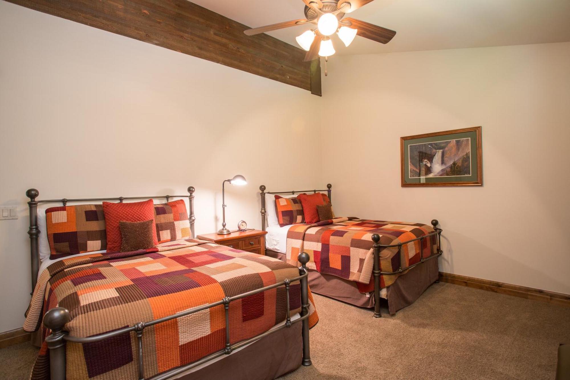 Silver Aspen - Five Bedroom Loft Luxury Townhome Hotel Room Solitude エクステリア 写真